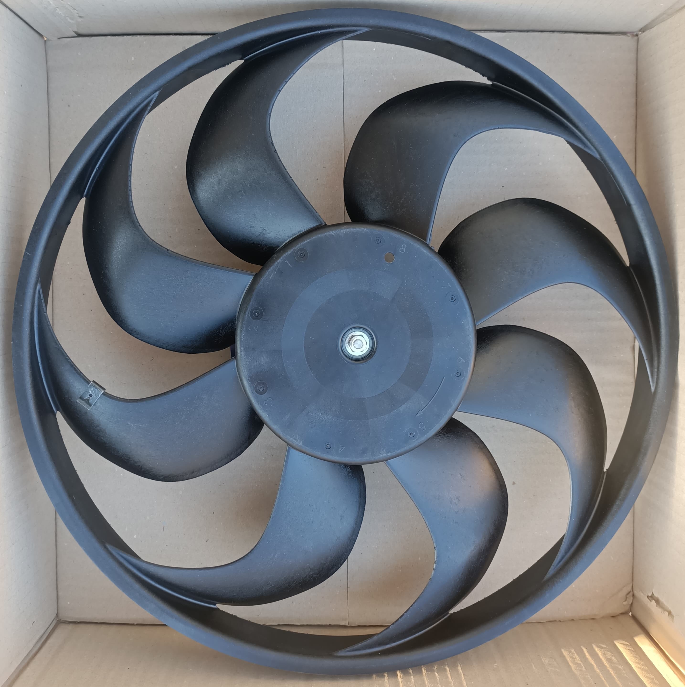 Ventilateur, refroidissement du moteur (Origine Renault)